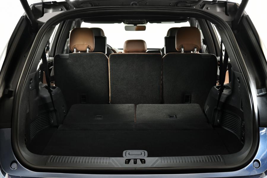 Багажник Lincoln Aviator Grand Touring 2019 года  (CN) (фото 17 из 20)